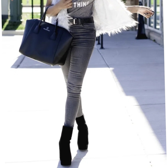 High sky black faux Suede booties lace up - Picture 2 of 6